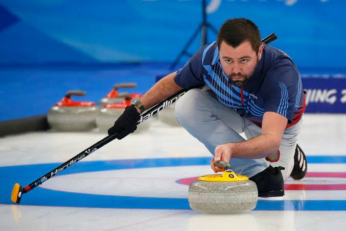 curling what happens if you touch a stone